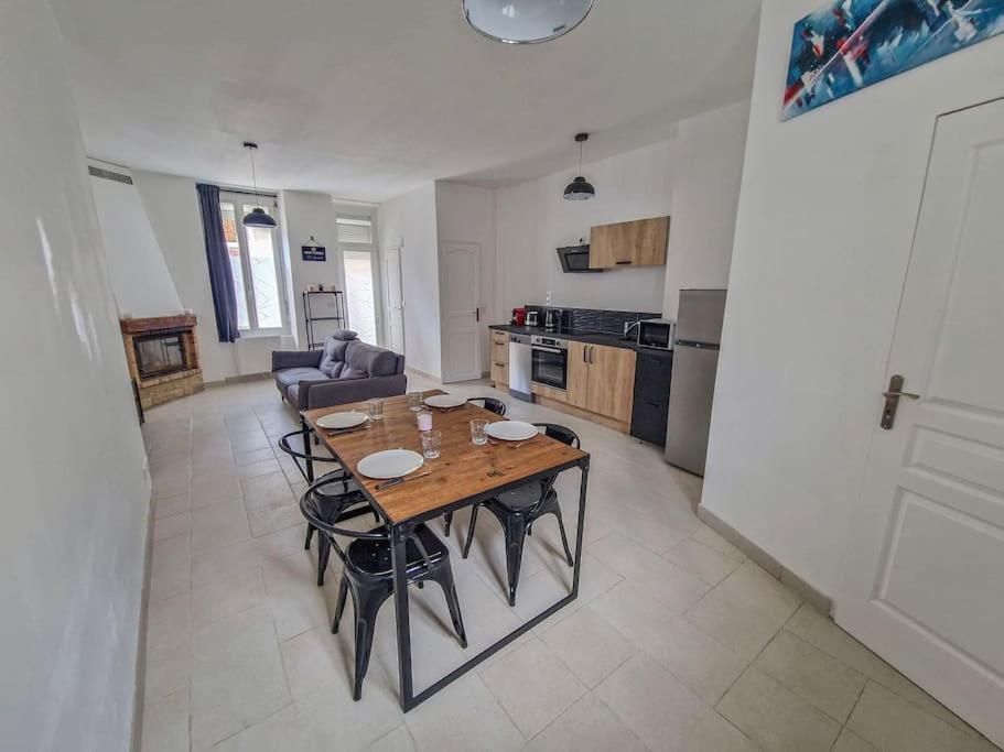 Netflix And Chill, Maison Duplex